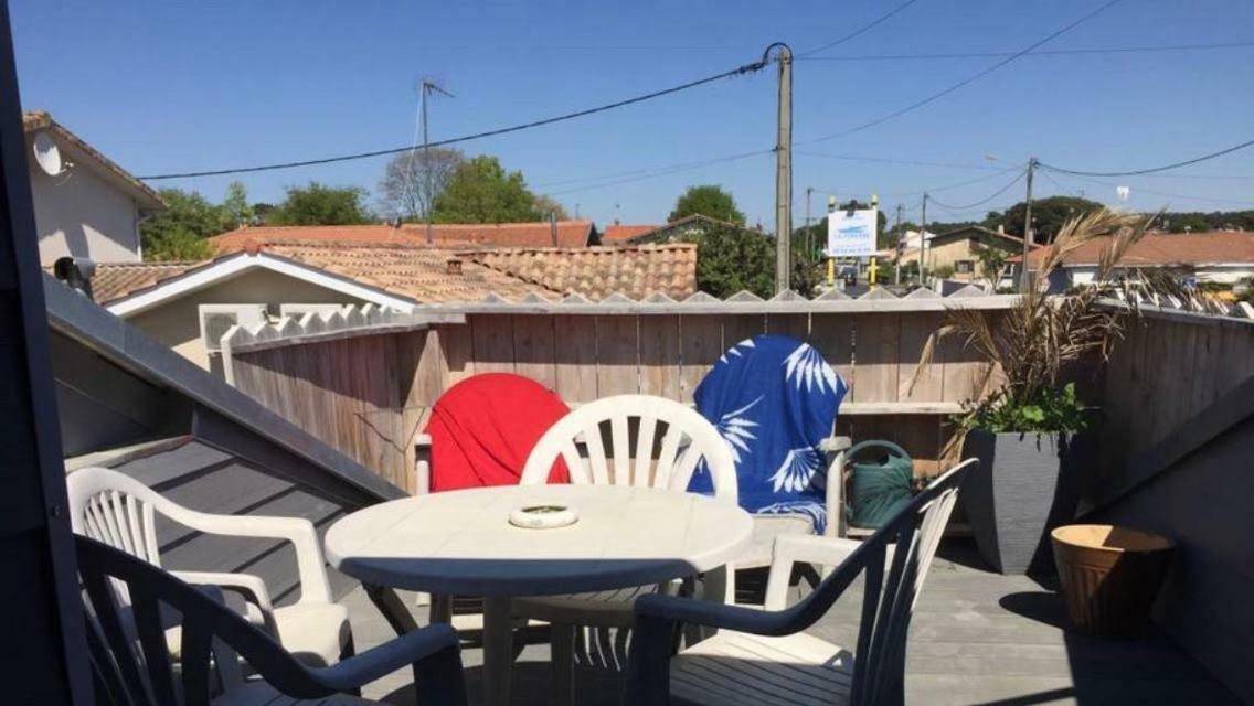 Apartamento La Cabane Rustique Du Bassin La Teste-de-Buch Exterior foto